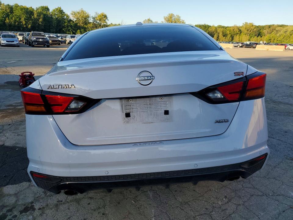 68570246 :رقم المزاد ، 1N4BL4CW2SN398847 vin ، 2025 Nissan Altima مزاد بيع