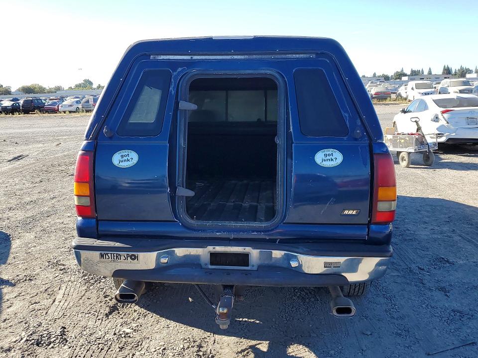 Aukcja sprzedaży 2001 Chevrolet Silverado, vin: 2GCEC19T211252757, numer aukcji: 70541406