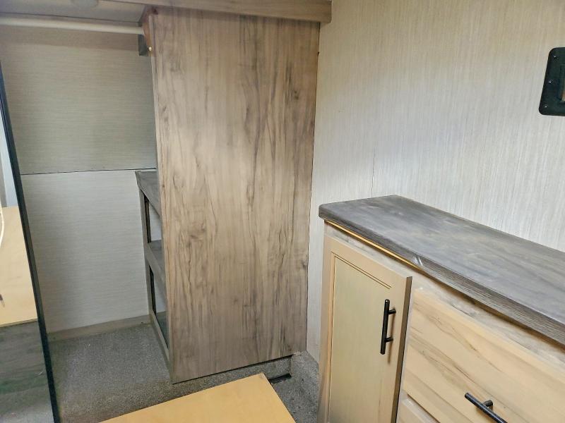 Продаж на аукціоні авто 2021 Forest River Arcticwolf, vin: 5ZT3CK1B2M0706200, номер лоту: 70281956