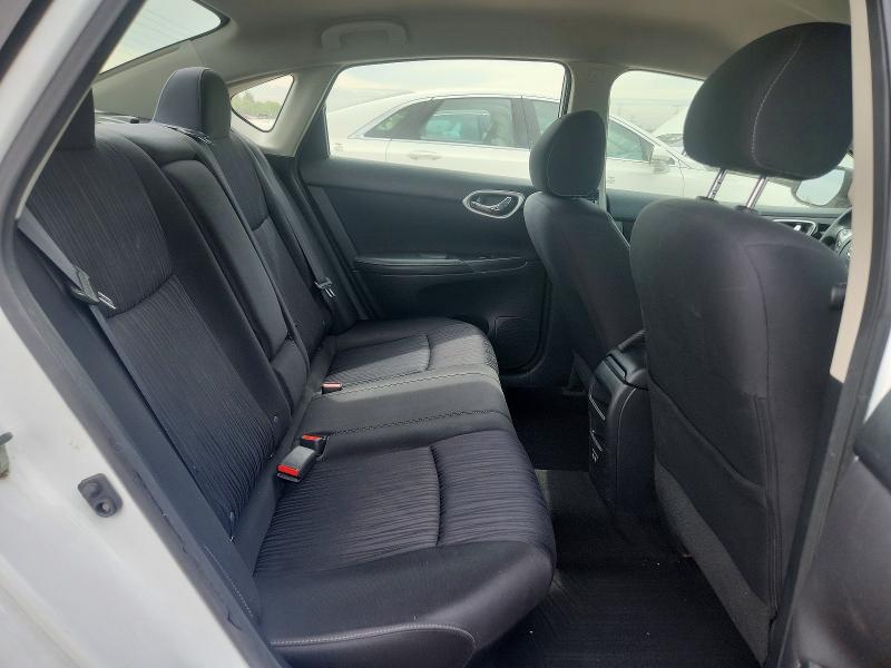 2019 Nissan Sentra მანქანა იყიდება აუქციონზე, vin: 3N1AB7AP5KY235640, აუქციონის ნომერი: 67010646