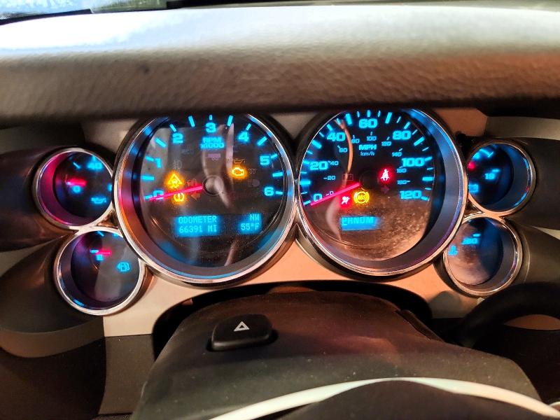 70850016 :رقم المزاد ، 1GCPKSE3XBF161608 vin ، 2011 Chevrolet Silverado مزاد بيع