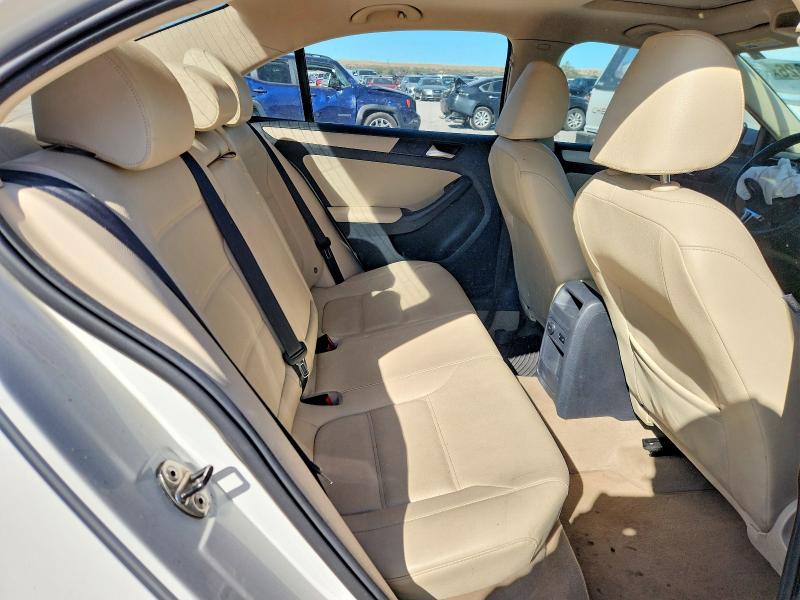 Auction sale of the 2011 Volkswagen Jetta, vin: 3VWDZ7AJ7BM322798        , lot number: 69043926