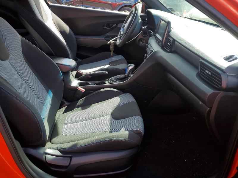 Auction sale of the 2020 Hyundai Veloster, vin: KMHTG6AF6LU026545, lot number: 69448896