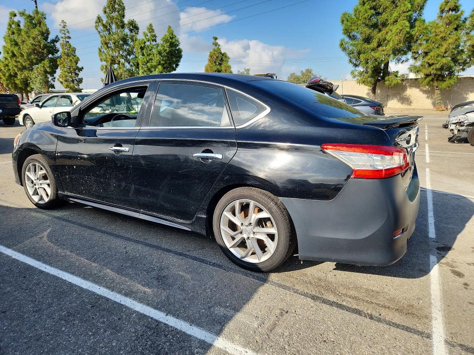 2014 Nissan Sentra მანქანა იყიდება აუქციონზე, vin: 3N1AB7AP7EY220240, აუქციონის ნომერი: 69338616