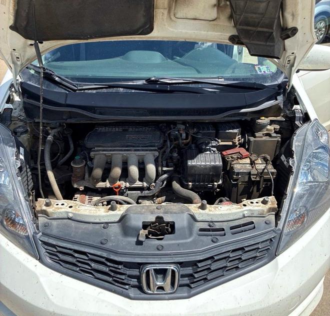 2013 Honda Fit მანქანა იყიდება აუქციონზე, vin: JHMGE8G51DC060792, აუქციონის ნომერი: 70188146