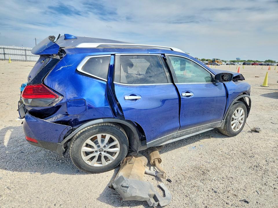 70728706 :رقم المزاد ، JN8AT2MV3HW027459 vin ، 2017 Nissan Rogue مزاد بيع