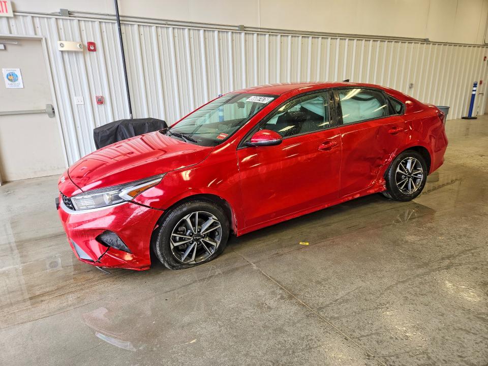 2024 Kia Forte მანქანა იყიდება აუქციონზე, vin: 3KPF24AD0RE742657, აუქციონის ნომერი: 66067476
