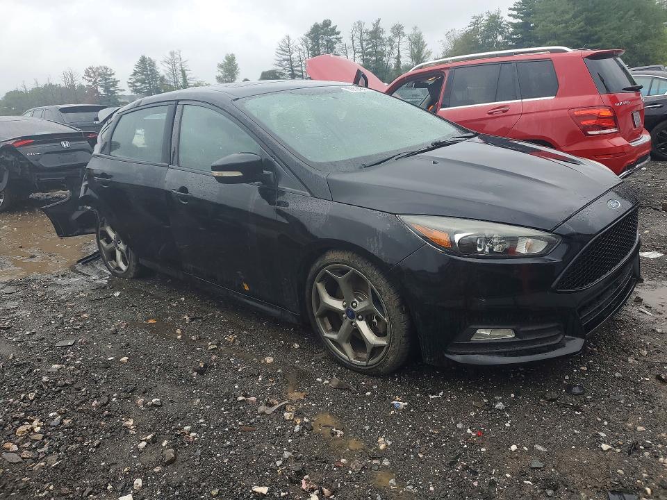 2016 Ford Focus მანქანა იყიდება აუქციონზე, vin: 1FADP3L92GL343108, აუქციონის ნომერი: 70104066