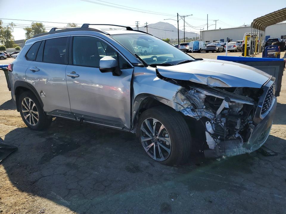 Продажа на аукционе авто 2023 Toyota Corolla Cross, vin: 7MUDAAAG0PV065217, номер лота: 65961786