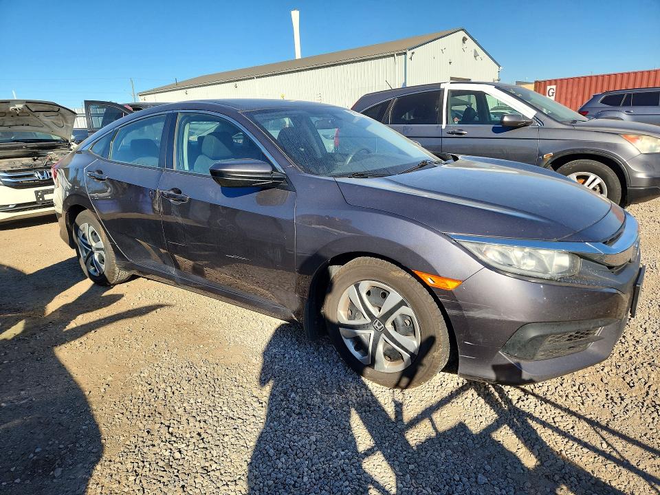 Продаж на аукціоні авто 2018 Honda Civic, vin: 2HGFC2F59JH010203, номер лоту: 69623936