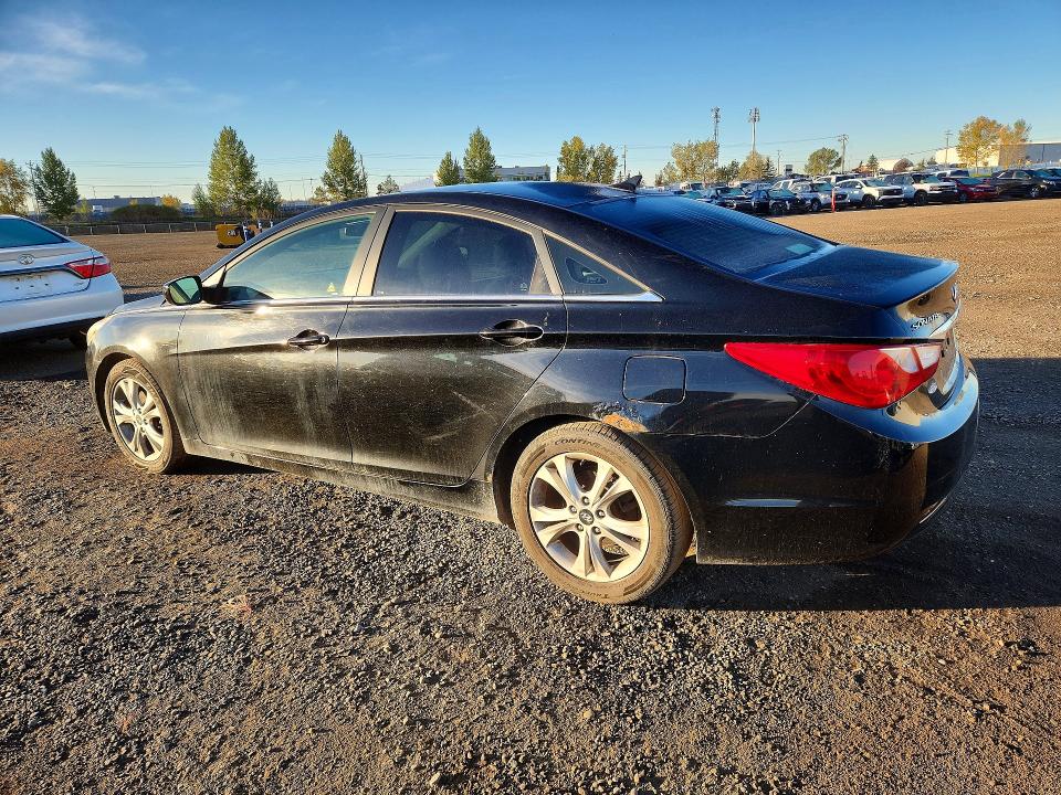 2011 Hyundai Sonata მანქანა იყიდება აუქციონზე, vin: 5NPEB4AC3BH081498, აუქციონის ნომერი: 70886046