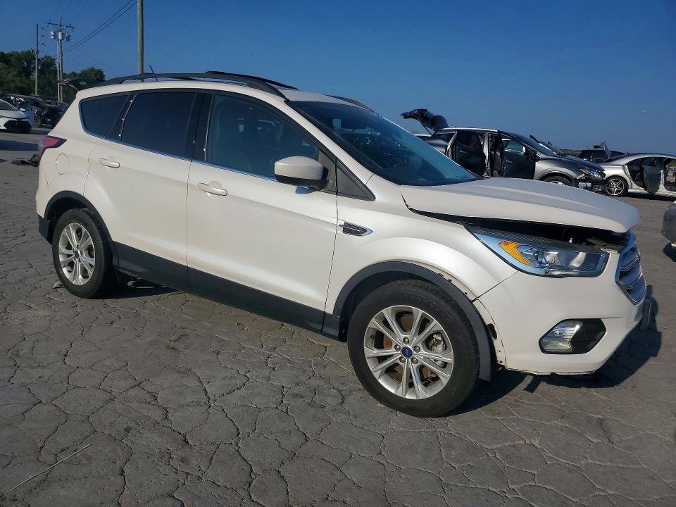 69167846 :رقم المزاد ، 1FMCU9HD3JUB20278 vin ، 2018 Ford Escape مزاد بيع