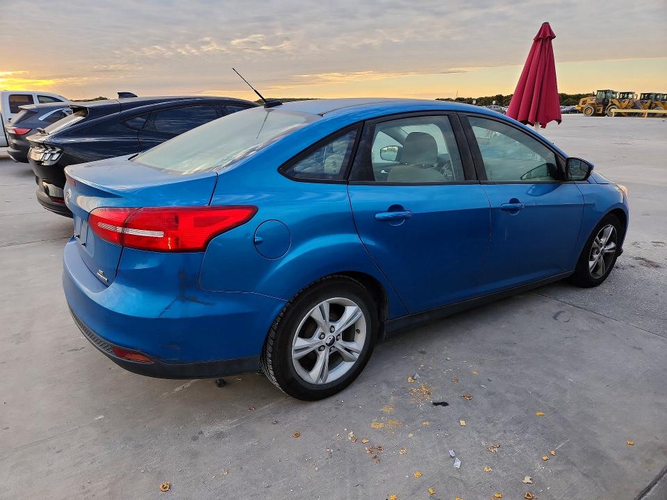 Продажа на аукционе авто 2015 Ford Focus, vin: 1FADP3F25FL383194, номер лота: 68360456