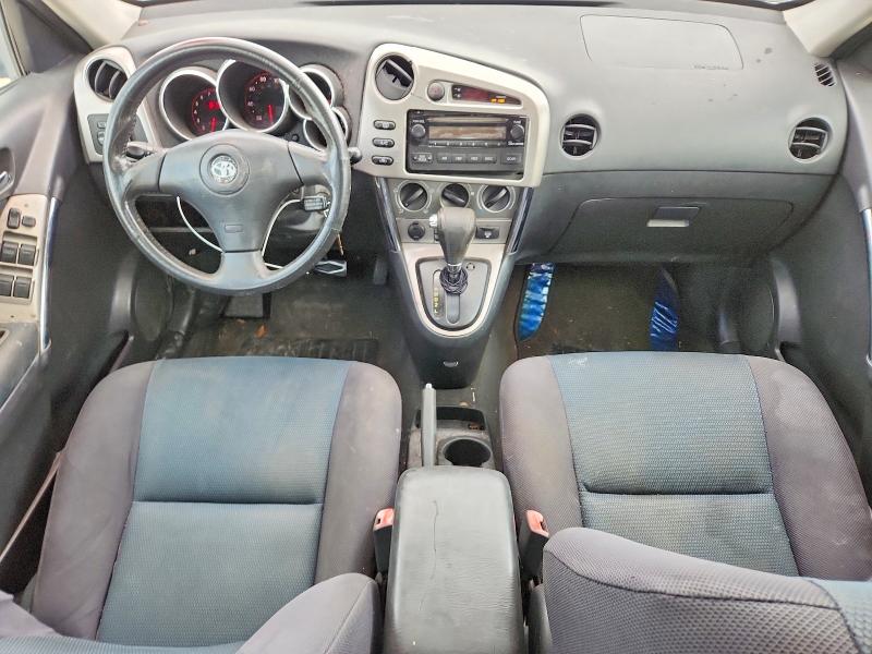 70531126 :رقم المزاد ، 2T1KR32E65C349296 vin ، 2005 Toyota Matrix مزاد بيع