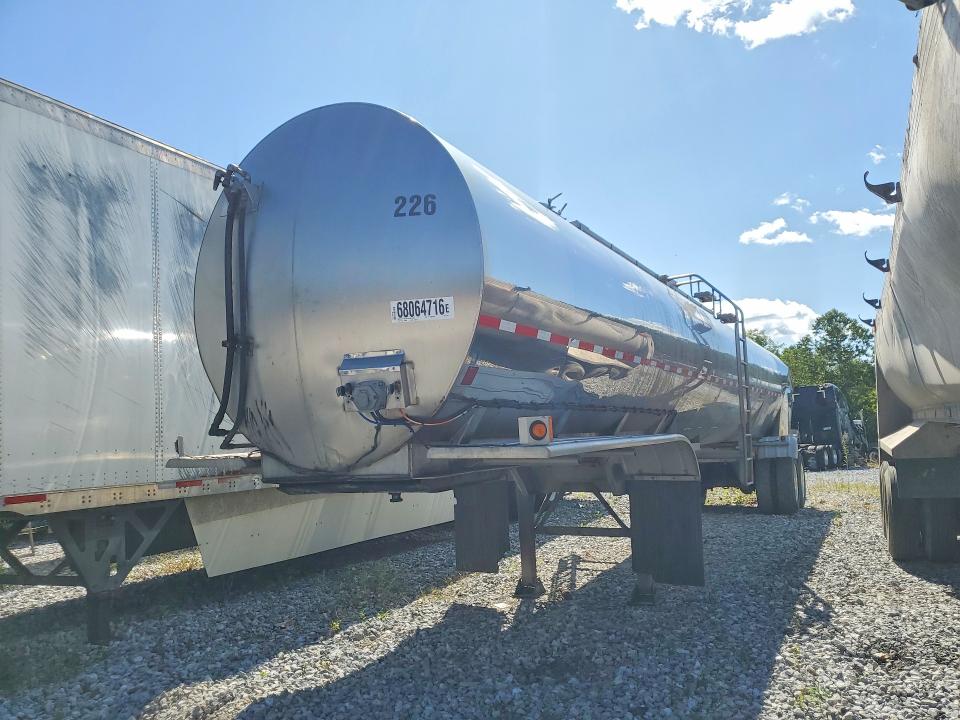 Auction sale of the 2005 Walker Trailer, vin: 5WSAA45205N037458, lot number: 68064716
