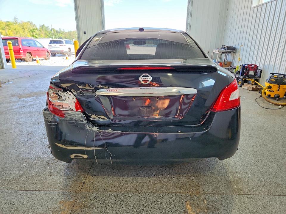 68134856 :رقم المزاد ، 1N4AA5AP0BC845321 vin ، 2011 Nissan Maxima مزاد بيع
