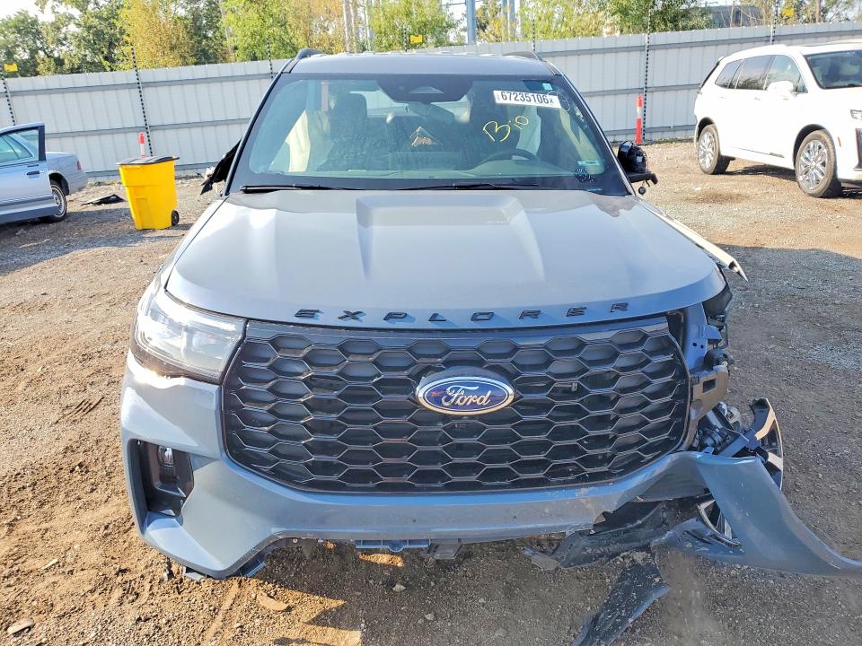 2026 Ford Explorer მანქანა იყიდება აუქციონზე, vin: 1FMUK8KHXTGB38004, აუქციონის ნომერი: 67235106