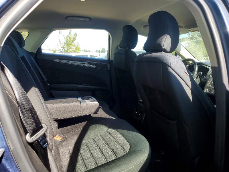 69962846 :رقم المزاد ، 3FA6P0HD5KR244264 vin ، 2019 Ford Fusion مزاد بيع
