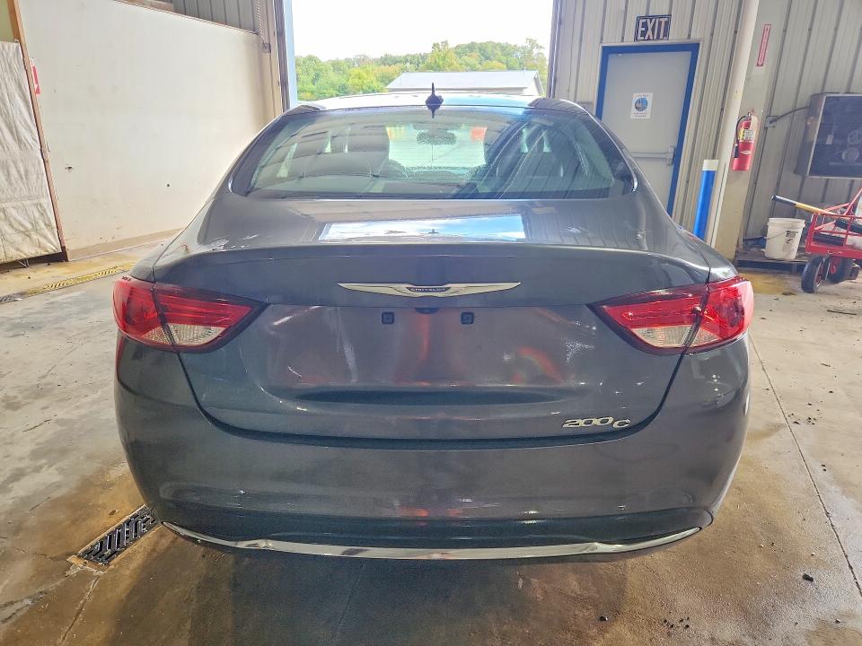 Auction sale of the 2015 Chrysler 200, vin: 1C3CCCCB9FN735398, lot number: 70709116