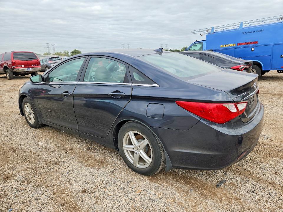 70134646 :رقم المزاد ، 5NPEB4AC5DH635286 vin ، 2013 Hyundai Sonata مزاد بيع