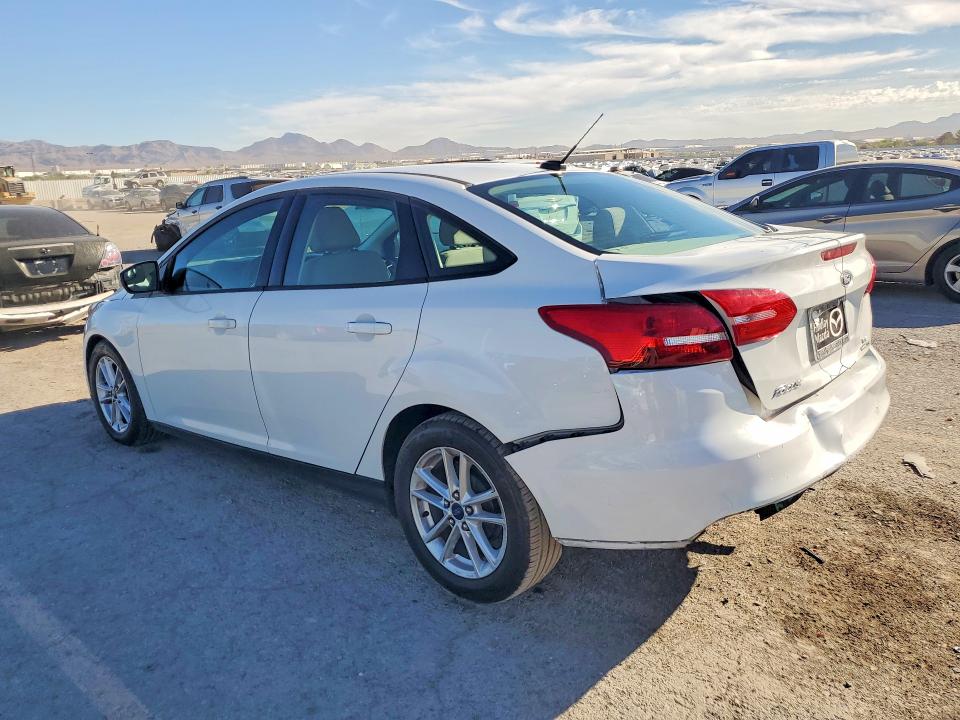 2015 Ford Focus მანქანა იყიდება აუქციონზე, vin: 1FADP3F24FL341633, აუქციონის ნომერი: 70360406
