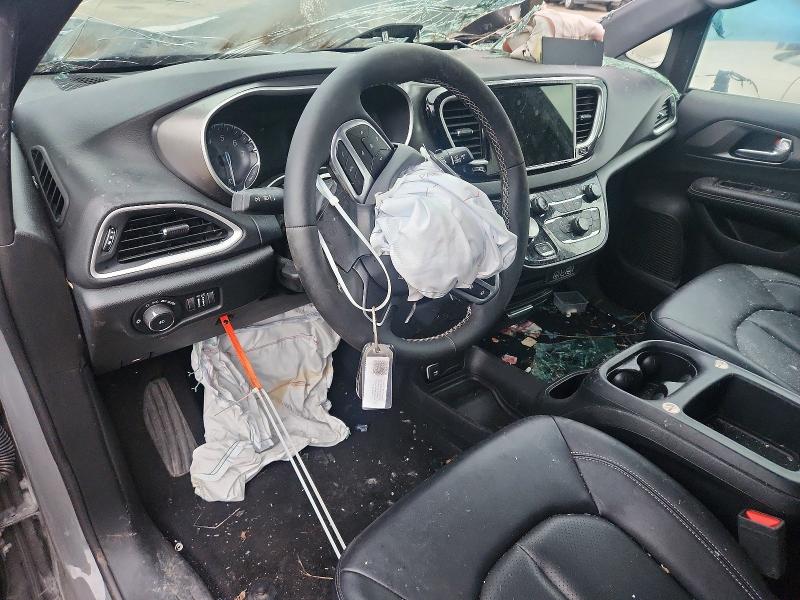 Продажа на аукционе авто 2025 Chrysler Pacifica, vin: 2C4RC1BG5SR504762, номер лота: 69813946