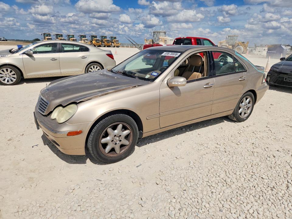 Продаж на аукціоні авто 2003 Mercedes-benz C, vin: WDBRF64J53F353653, номер лоту: 69678806