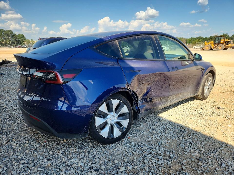 68352306 :رقم المزاد ، 7SAYGDEEXPF799701 vin ، 2023 Tesla Model Y مزاد بيع