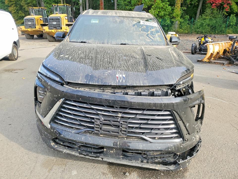 70505856 :رقم المزاد ، 5GAEVARS1SJ171016 vin ، 2025 Buick Enclave مزاد بيع