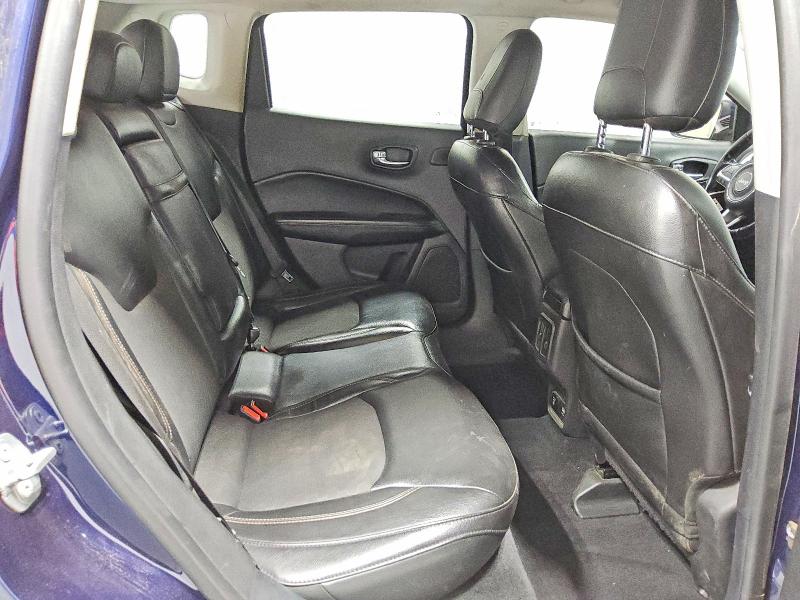 67381786 :رقم المزاد ، 3C4NJDBB3JT192222 vin ، 2018 Jeep Compass مزاد بيع