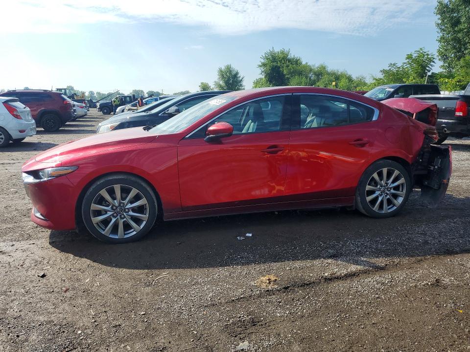 Продажа на аукционе авто 2020 Mazda 3, vin: 3MZBPBDM1LM131417, номер лота: 67104586