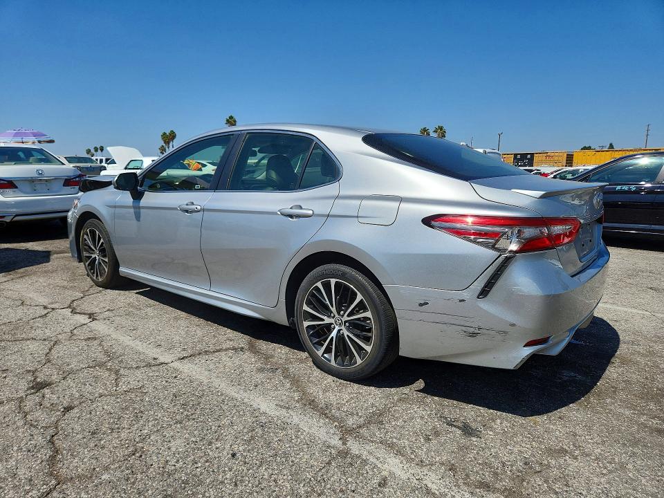 Aukcja sprzedaży 2018 Toyota Camry, vin: JTNB11HK4J3040093, numer aukcji: 68837736