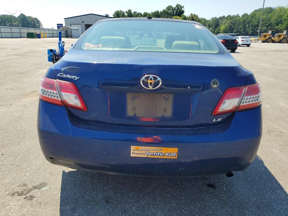 2011 Toyota Camry მანქანა იყიდება აუქციონზე, vin: 4T1BF3EK7BU714461, აუქციონის ნომერი: 67078286