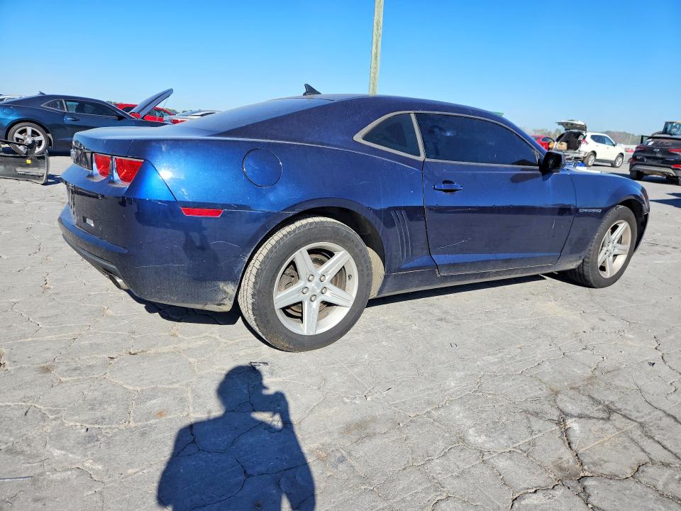 70942686 :رقم المزاد ، 2G1FF1EV3A9157492 vin ، 2010 Chevrolet Camaro مزاد بيع