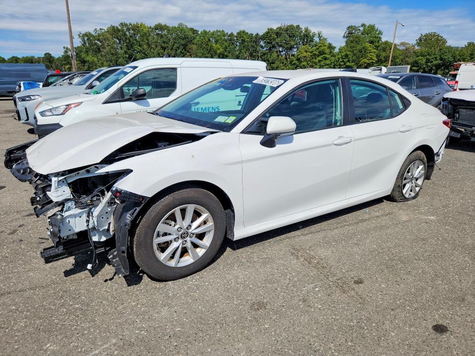 Auction sale of the 2026 Toyota Camry, vin: 4T1DAACK3TU709547, lot number: 69379306