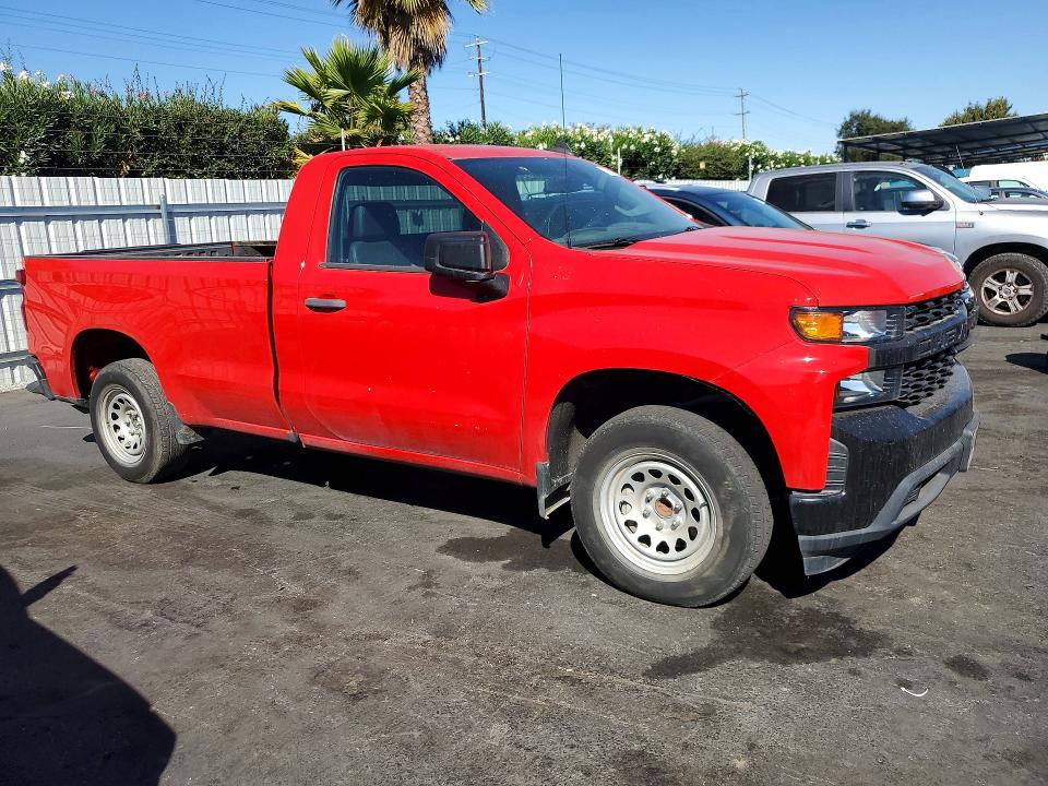 67896936 :رقم المزاد ، 3GCNWAEH9MG305071 vin ، 2021 Chevrolet Silverado مزاد بيع