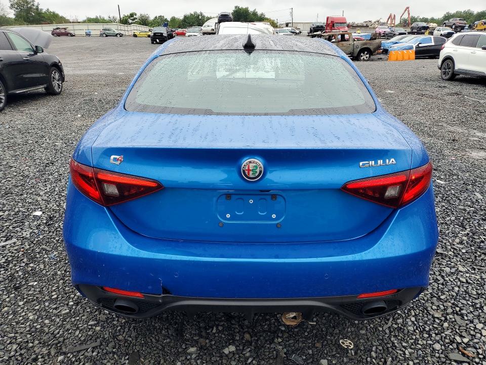 2022 Alfa Romeo Giulia მანქანა იყიდება აუქციონზე, vin: ZARFANBNXN7665554, აუქციონის ნომერი: 66612886