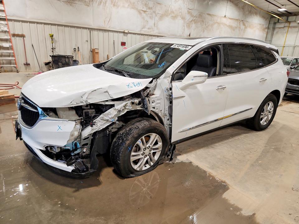 67491696 :رقم المزاد ، 5GAEVAKW3JJ215402 vin ، 2018 Buick Enclave مزاد بيع