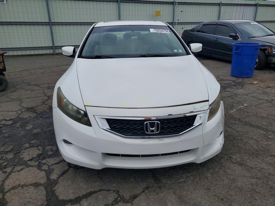 70254756 :رقم المزاد ، 1HGCS12849A023175 vin ، 2009 Honda Accord مزاد بيع