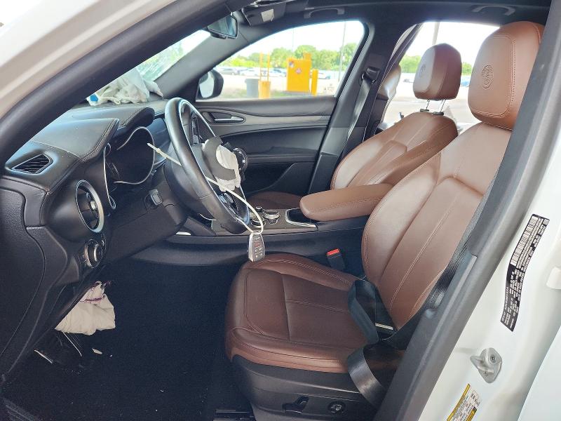 Продажа на аукционе авто 2023 Alfa Romeo Stelvio, vin: ZASPAKBN8P7D50193, номер лота: 69425096