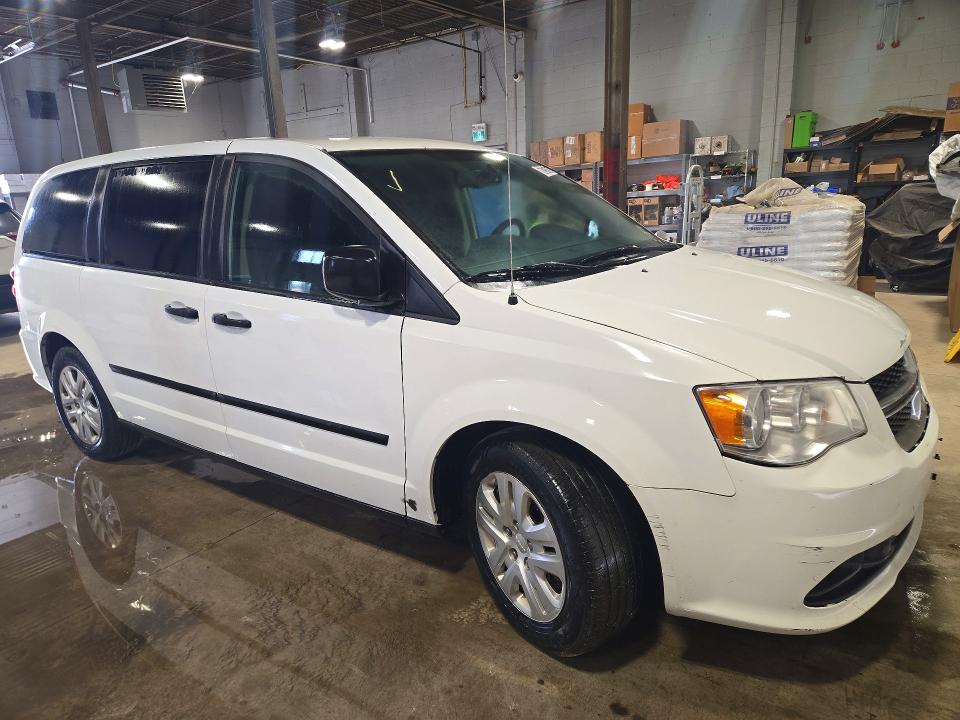 66275756 :رقم المزاد ، 2C4RDGBGXHR875912 vin ، 2017 Dodge Grand Caravan مزاد بيع