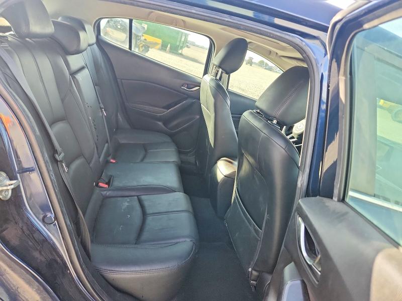 70358886 :رقم المزاد ، 3MZBN1L31HM152025 vin ، 2017 Mazda 3 مزاد بيع