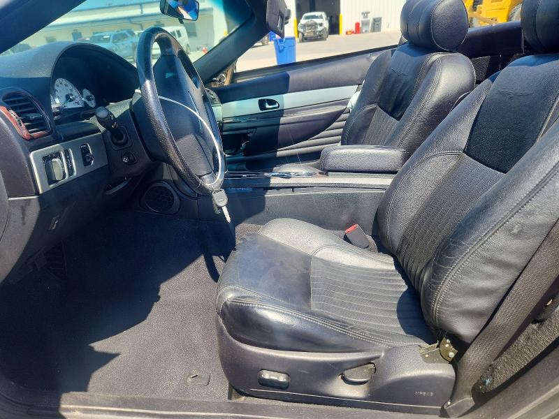 68921986 :رقم المزاد ، 1FAHP60A15Y106787 vin ، 2005 Ford Thunderbird مزاد بيع