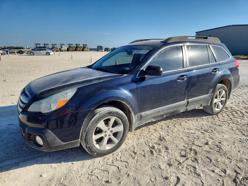 Продаж на аукціоні авто 2014 Subaru Outback 2.5i, vin: 4S4BRCAC0E3272574, номер лоту: 69941116