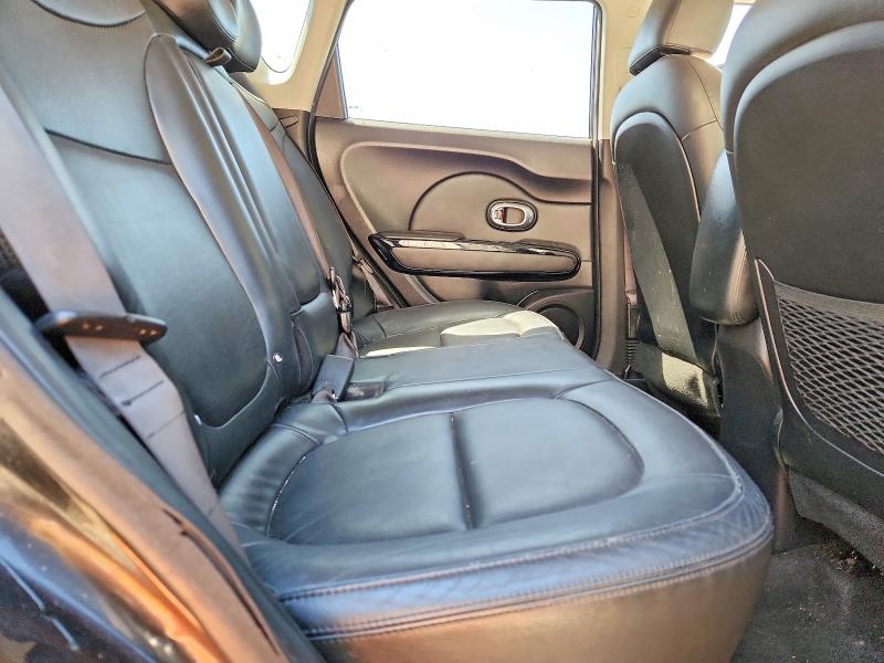 2016 Kia Soul მანქანა იყიდება აუქციონზე, vin: KNDJX3A55G7318418, აუქციონის ნომერი: 67896836