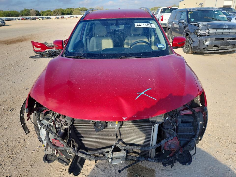 68713156 :رقم المزاد ، JN8AT2MT7HW398526 vin ، 2017 Nissan Rogue مزاد بيع