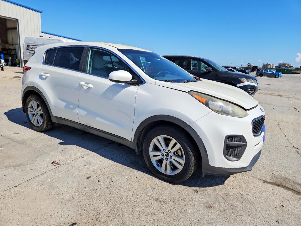 Продажа на аукционе авто 2017 Kia Sportage, vin: KNDPM3AC8H7231437, номер лота: 70922086