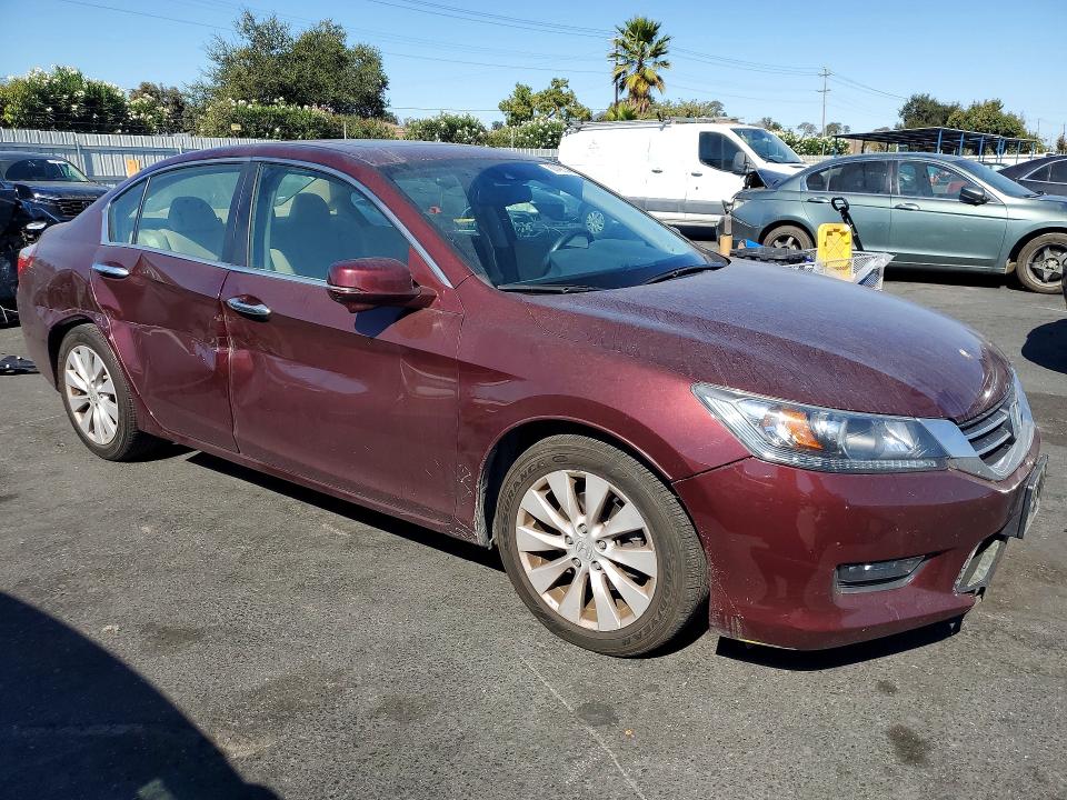 67495746 :رقم المزاد ، 1HGCR2F80EA009960 vin ، 2014 Honda Accord مزاد بيع