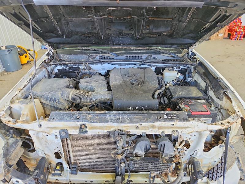 Продажа на аукционе авто 2017 Toyota Tacoma, vin: 3TMCZ5AN8HM111530, номер лота: 68089856