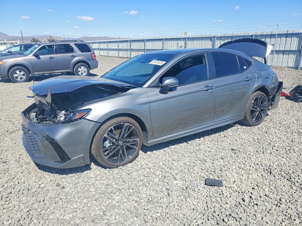 2026 Toyota Camry მანქანა იყიდება აუქციონზე, vin: 4T1DBADK5TU054481, აუქციონის ნომერი: 69426826